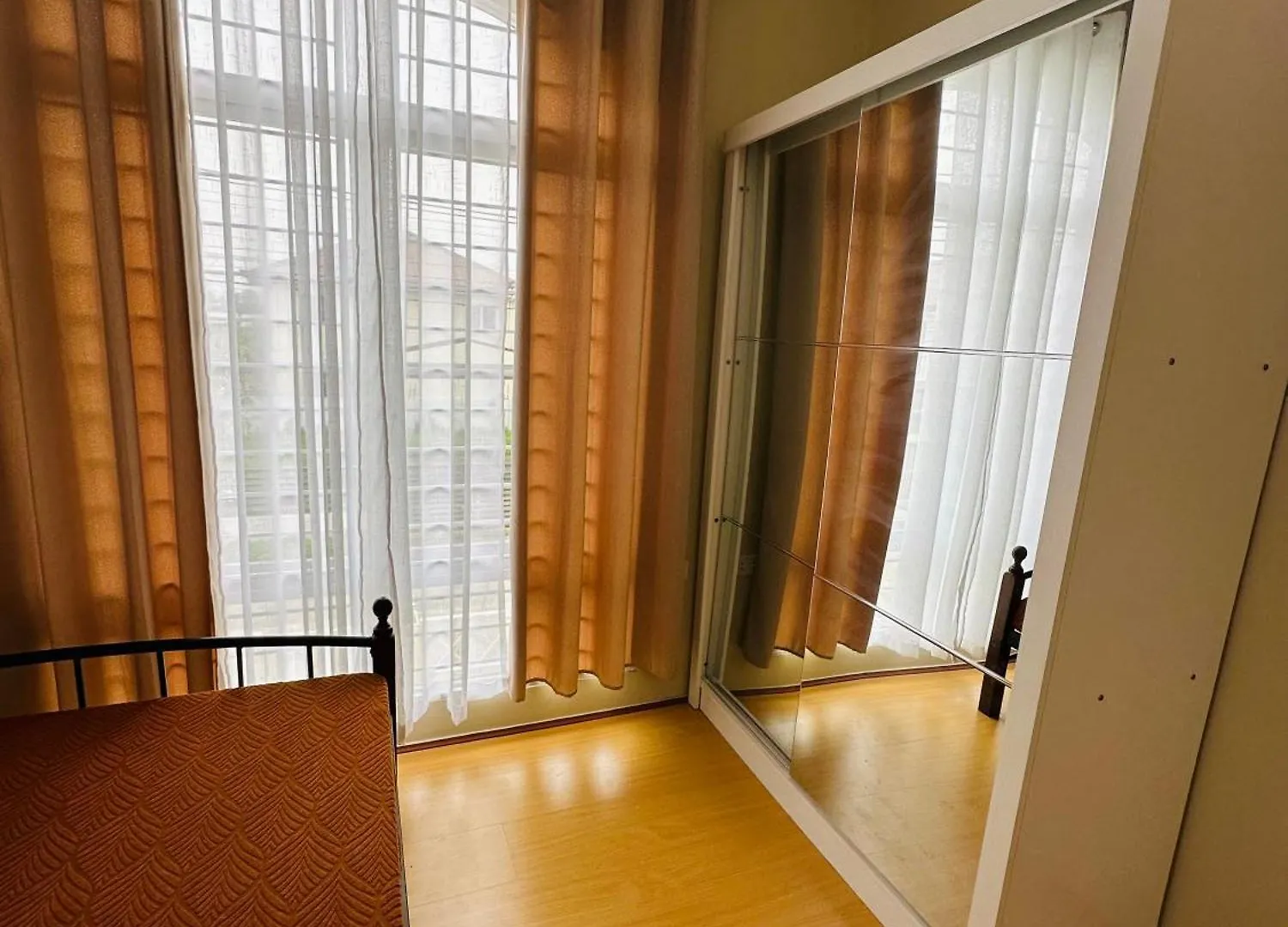 بيت للعطل فيلا Eli Z - Affordable 3Br House With Pool آنغلوس